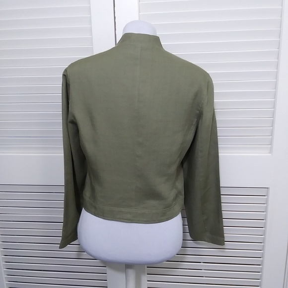 Tahari Green Linen Blend Zip Up Crop Jacket - Picture 7 of 8